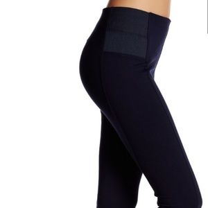 ***75% off! Vertigo Paris Seamed Stretch Leggings
